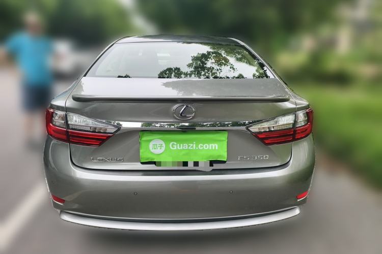 Used Lexus ES 2015 200 Elite Edition Rear
