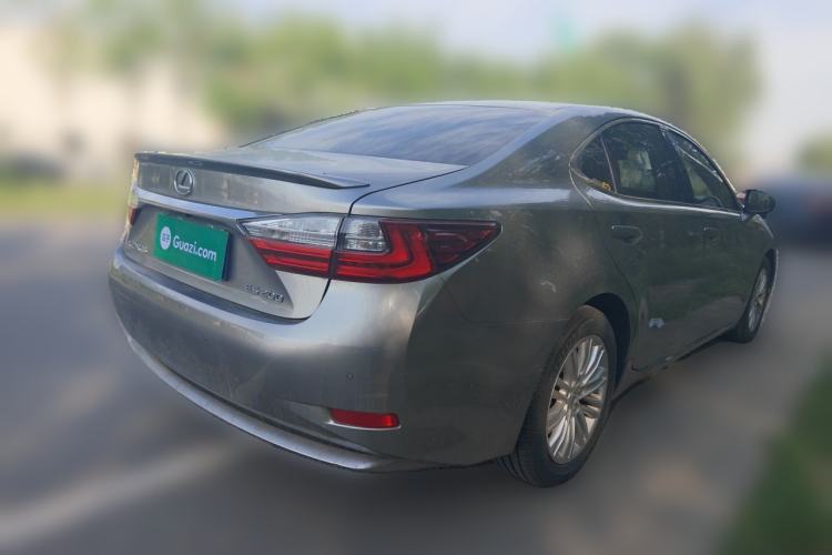 Used Lexus ES 2015 200 Elite Edition Rear Right 45 Deg