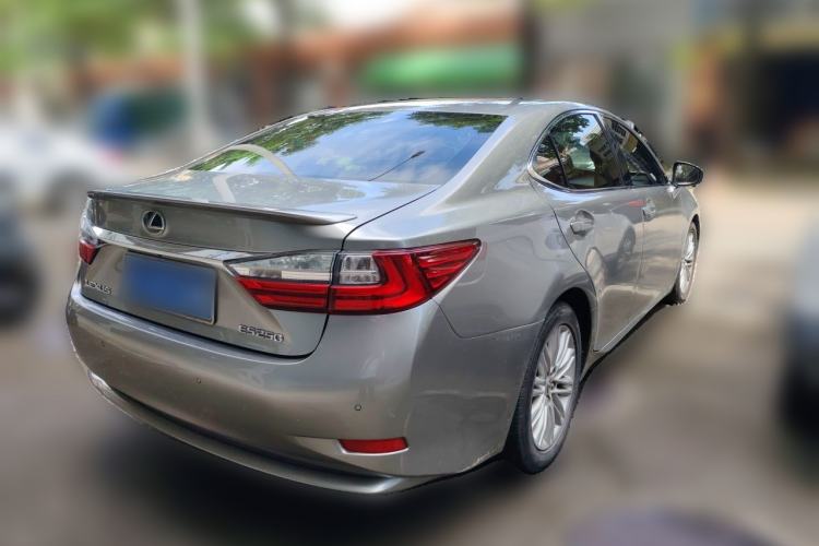 Used Lexus ES 2015 200 Elite Edition Rear Right 45 Deg