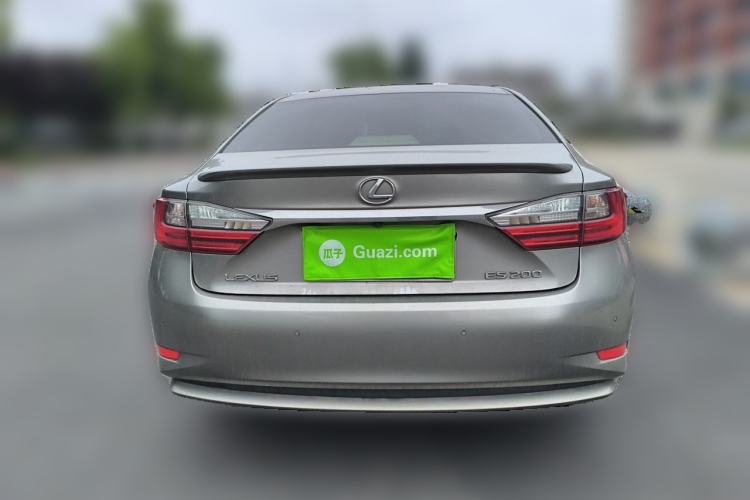 Used Lexus ES 2015 200 Elite Edition Rear