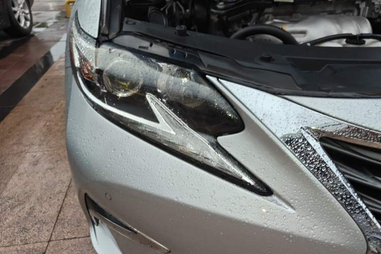 Used Lexus ES 2015 200 Elite Edition Right Front Headlight