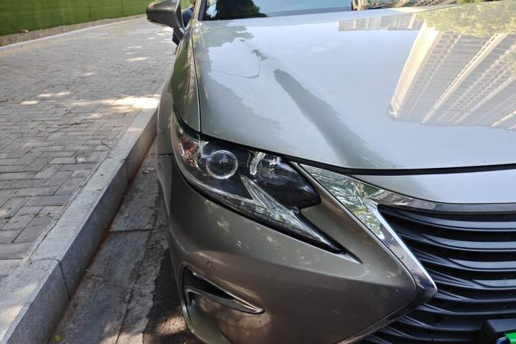 Used Lexus ES 2015 200 Comfort Edition Right Front Headlight