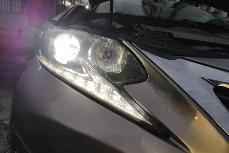 Used Lexus ES 2015 250 Elegant Edition Right Front Headlight