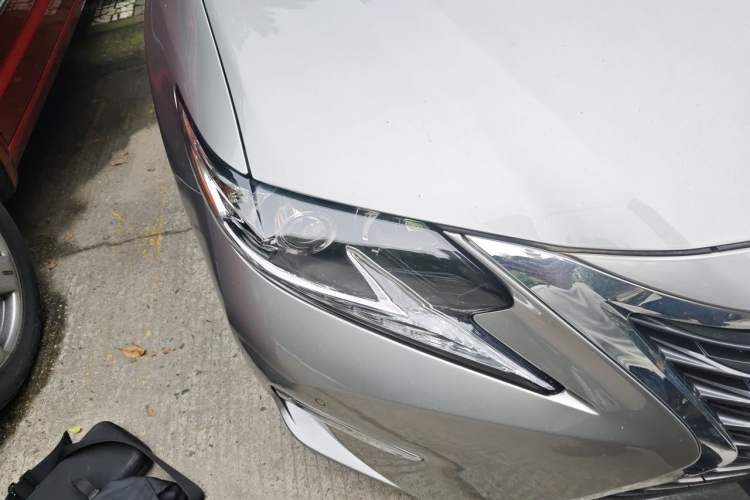 Used Lexus ES 2015 200 Comfort Edition Right Front Headlight
