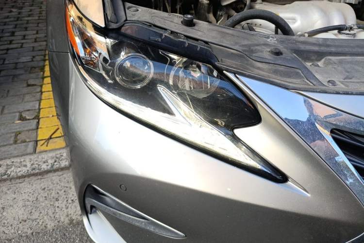Used Lexus ES 2015 200 Elite Edition Right Front Headlight