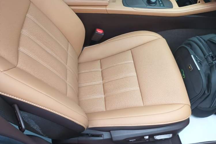 Used Lexus ES 2015 200 Elite Edition Right Front Seat