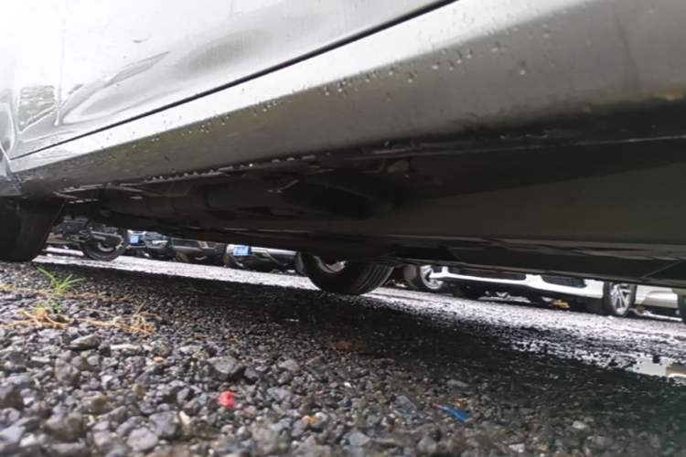 Used Lexus ES 2015 200 Elite Edition Right Side Sill