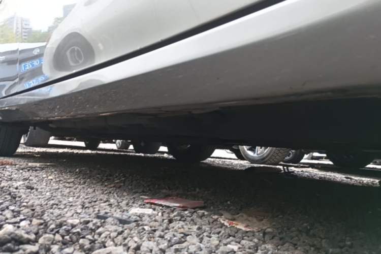 Used Lexus ES 2015 200 Elite Edition Right Side Sill