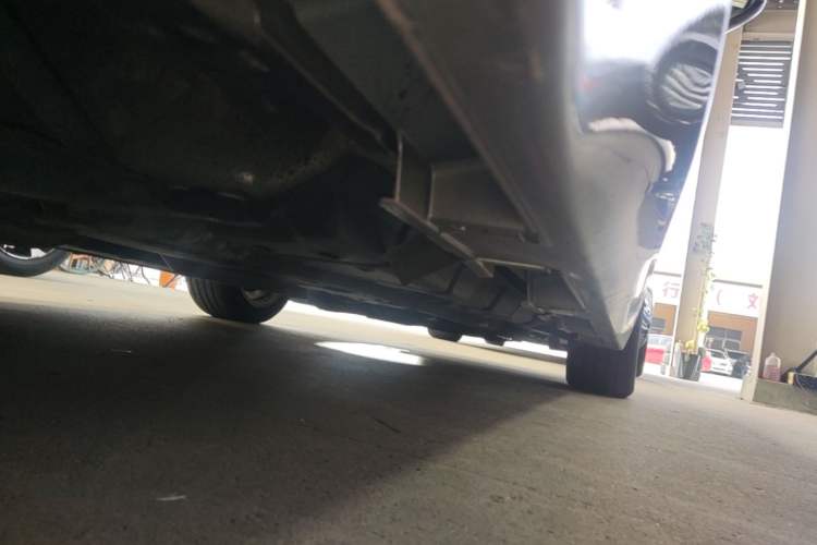 Used Lexus ES 2015 200 Elite Edition Right Side Sill