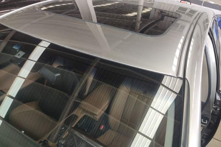 Used Lexus ES 2015 200 Elite Edition Roof