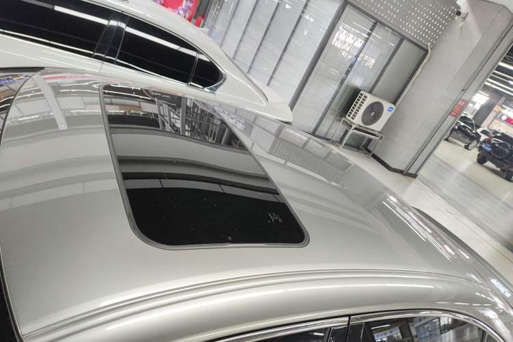 Used Lexus ES 2015 200 Elite Edition Roof