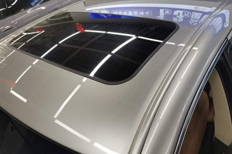 Used Lexus ES 2015 200 Elite Edition Roof