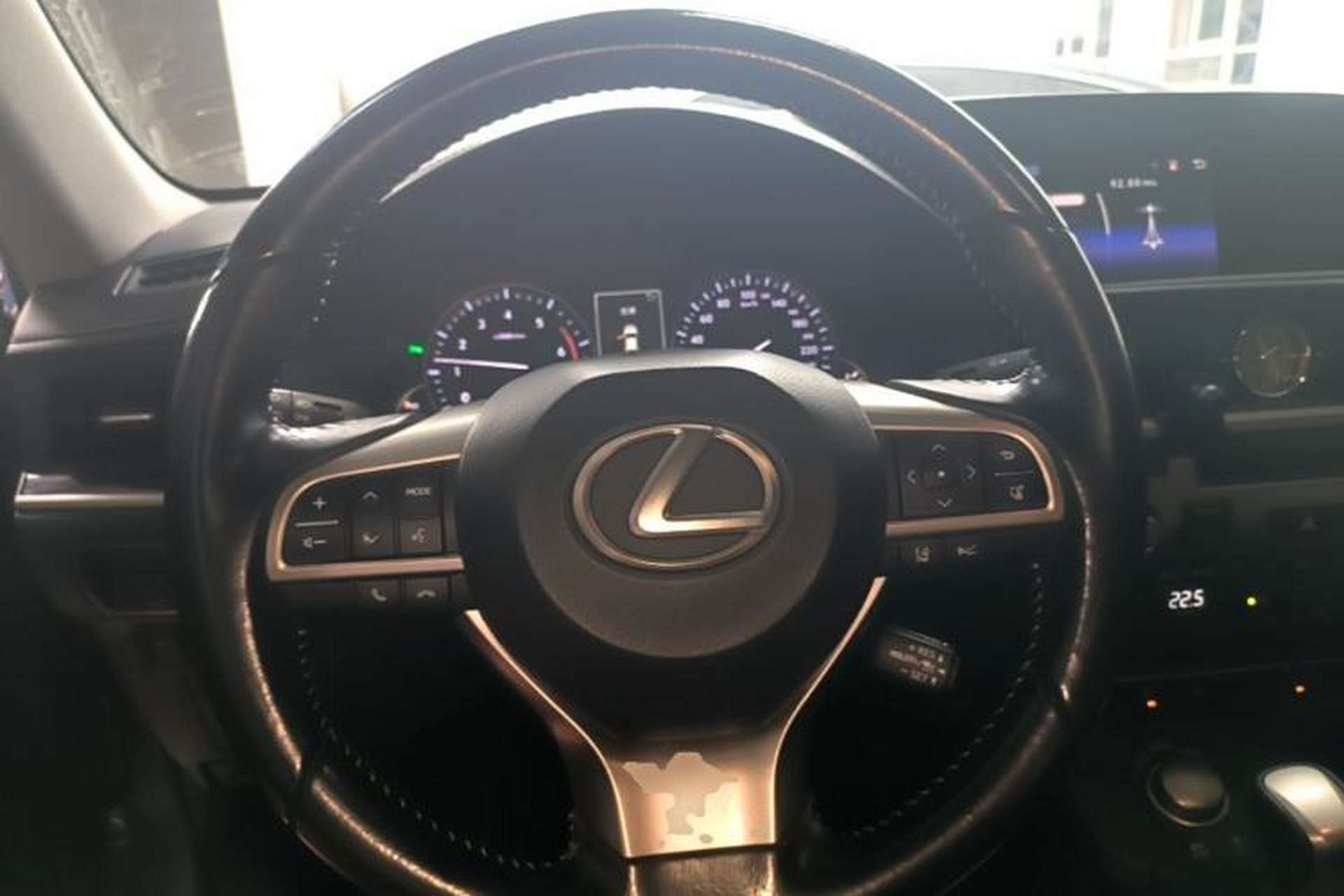 Used Lexus ES 2015 300h Luxury Edition Steering Wheel