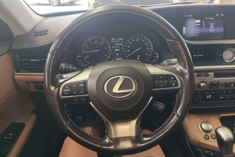 Used Lexus ES 2015 200 Elite Edition Steering Wheel