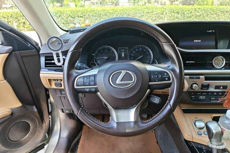 Used Lexus ES 2015 200 Elite Edition Steering Wheel
