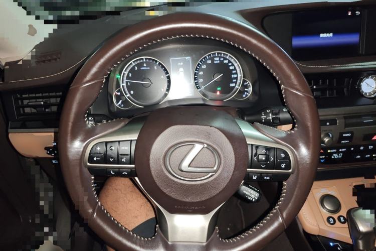 Used Lexus ES 2015 200 Comfort Edition Steering Wheel