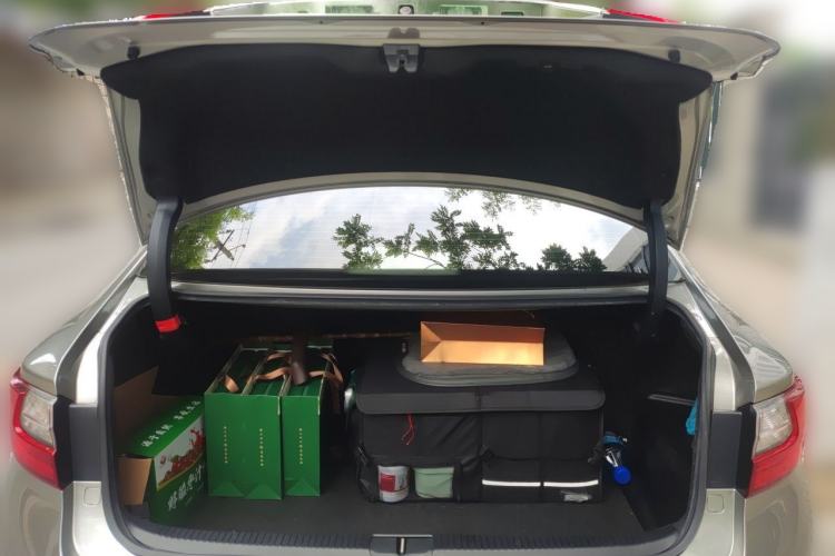 Used Lexus ES 2015 300h Comfort Edition Trunk