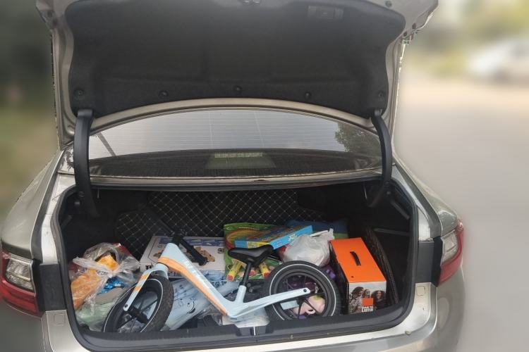 Used Lexus ES 2015 300h Comfort Edition Trunk