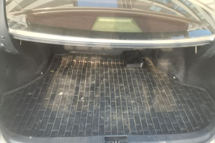 Used Lexus ES 2015 200 Elite Edition Trunk