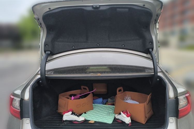 Used Lexus ES 2015 200 Elite Edition Trunk
