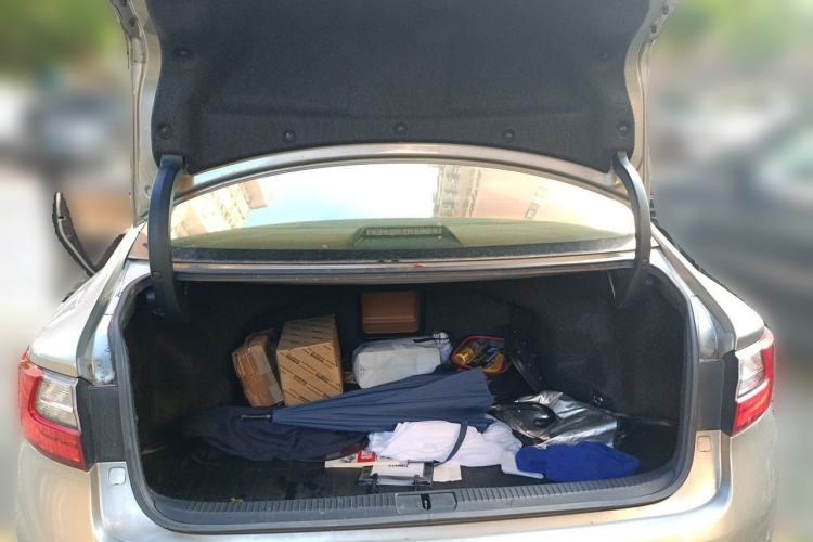 Used Lexus ES 2015 200 Elite Edition Trunk