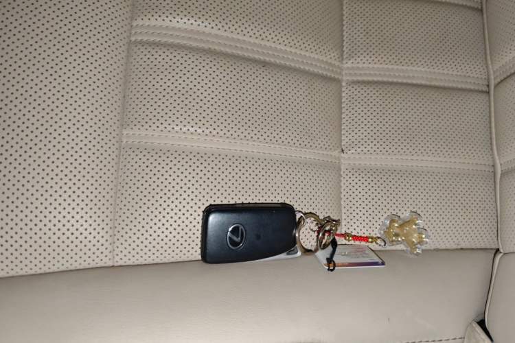 Used Lexus ES 2015 200 Elite Edition Vehicle Key