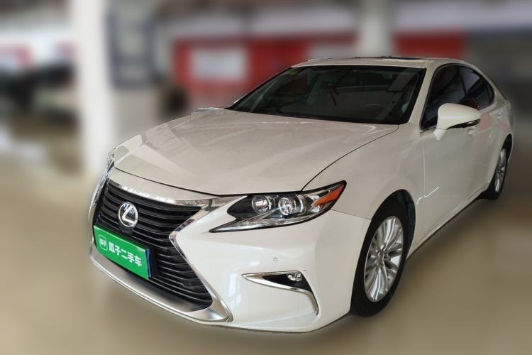 Used Lexus ES 2015 250 Elegant Edition Guazi used car, China used car export, Used car for sale, Used  cars, Cheapest cars for sale