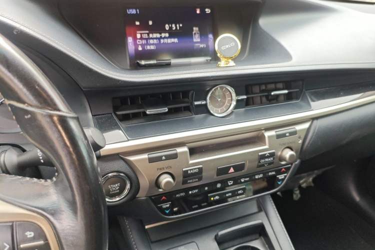Used Lexus ES 2015 200 Elite Edition Audio And AC Panel