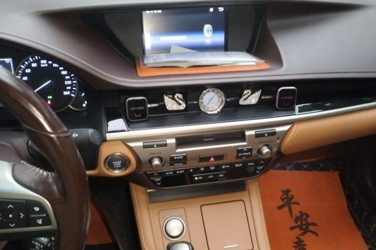Used Lexus ES 2015 200 Elite Edition Audio And AC Panel