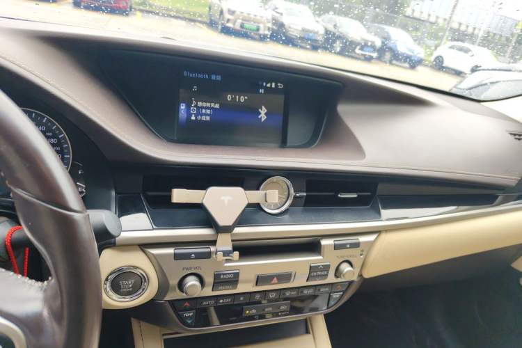 Used Lexus ES 2015 200 Comfort Edition Audio And AC Panel
