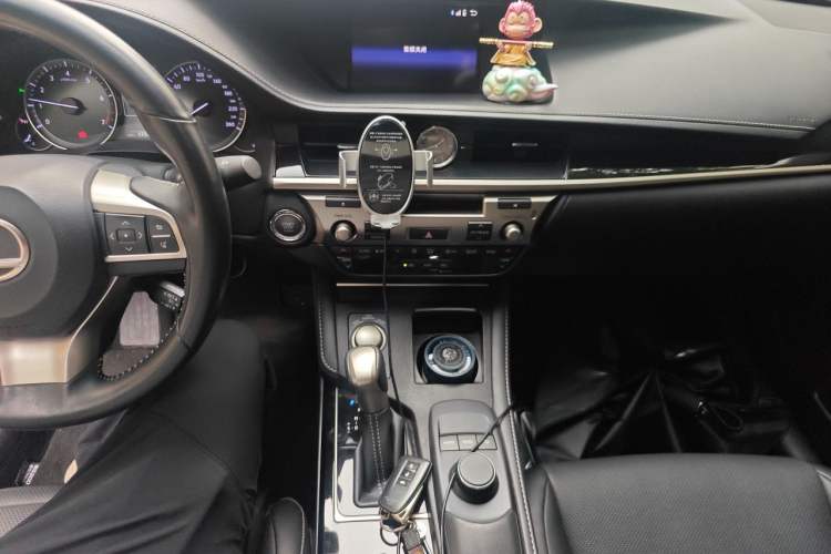 Used Lexus ES 2015 200 Elite Edition Audio And AC Panel