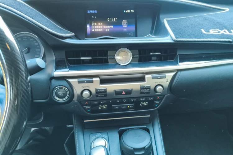 Used Lexus ES 2015 200 Elite Edition Audio And AC Panel