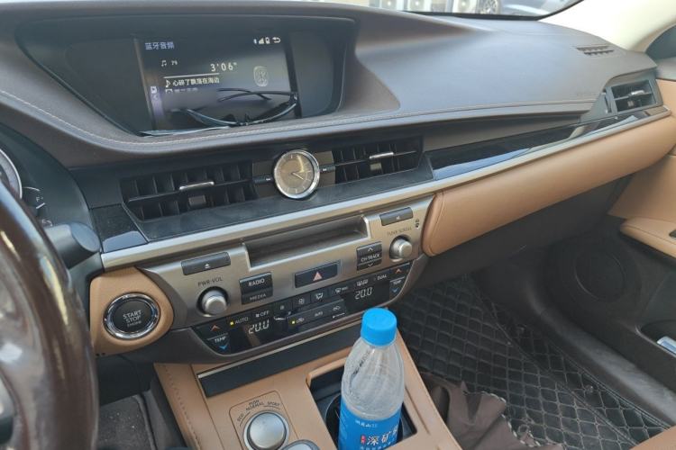 Used Lexus ES 2015 200 Elite Edition Audio And AC Panel