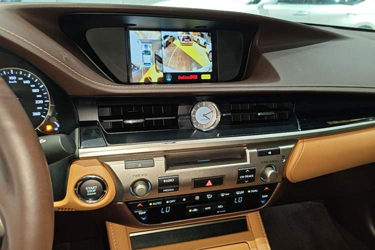 Used Lexus ES 2015 200 Elite Edition Audio And AC Panel