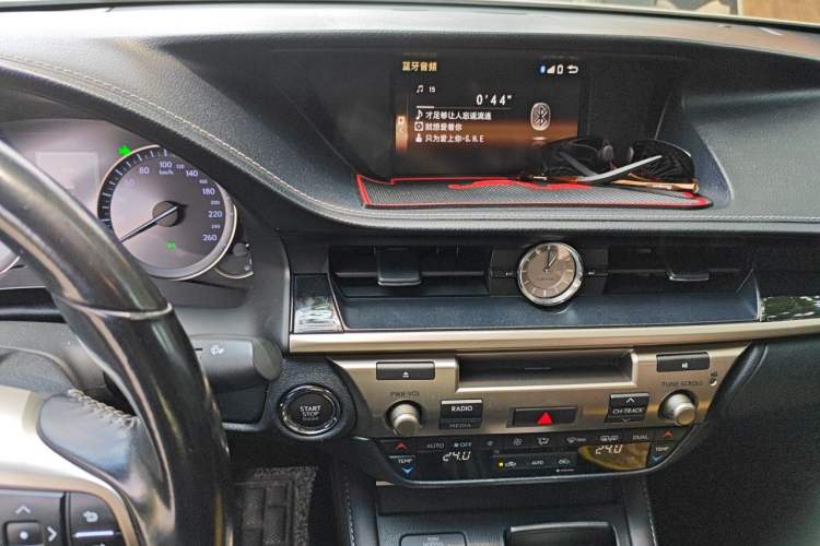 Used Lexus ES 2015 200 Elite Edition Audio And AC Panel