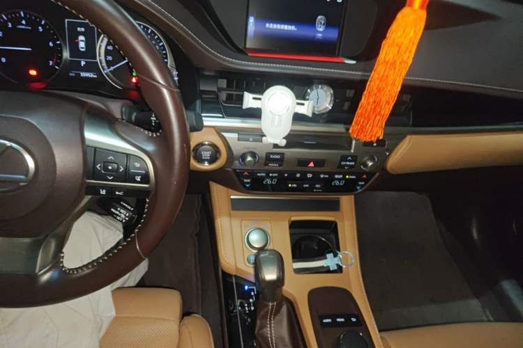 Used Lexus ES 2015 200 Comfort Edition Audio And AC Panel
