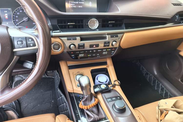 Used Lexus ES 2015 200 Elite Edition Audio And AC Panel