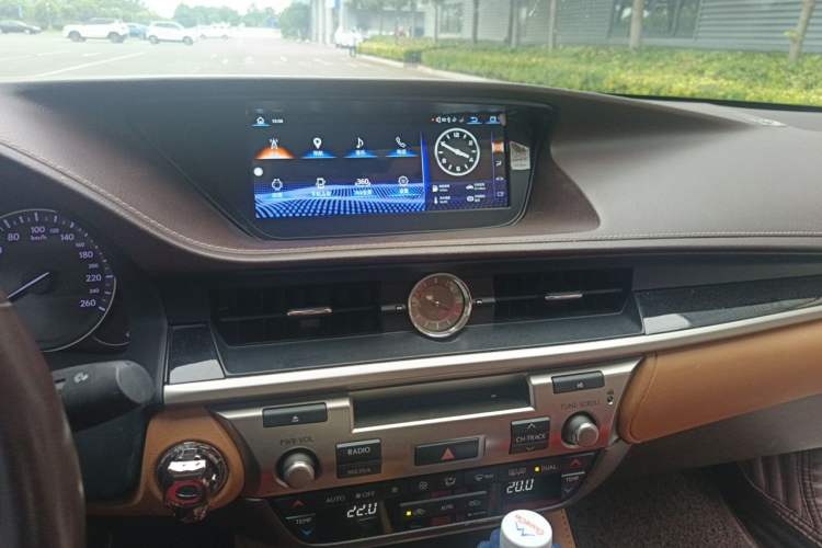 Used Lexus ES 2015 200 Elite Edition Audio And AC Panel