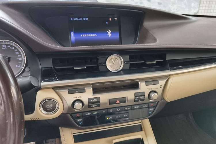 Used Lexus ES 2015 200 Elite Edition Audio And AC Panel