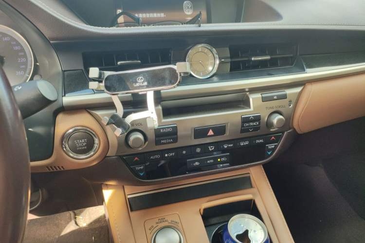 Used Lexus ES 2015 200 Elite Edition Audio And AC Panel