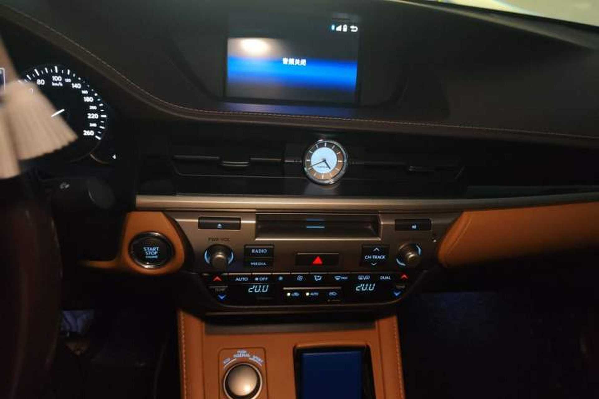 Used Lexus ES 2015 200 Elite Edition Audio And AC Panel
