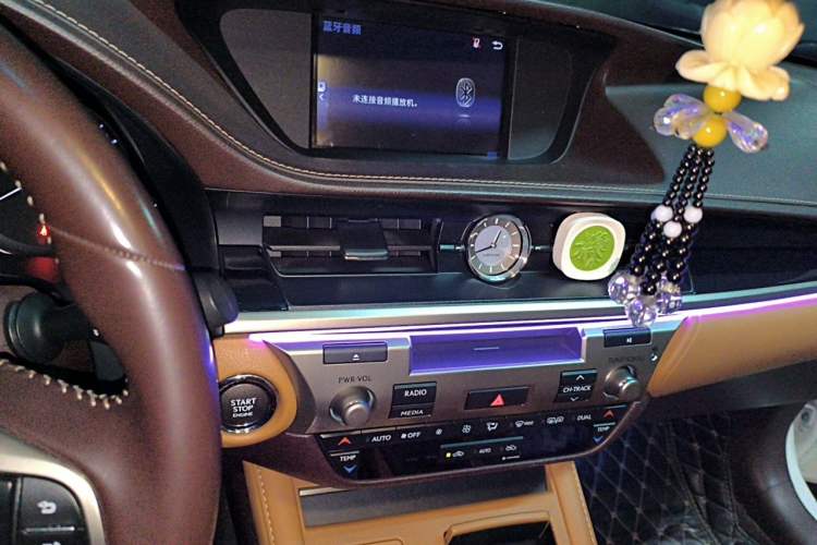 Used Lexus ES 2015 200 Elite Edition Audio And AC Panel