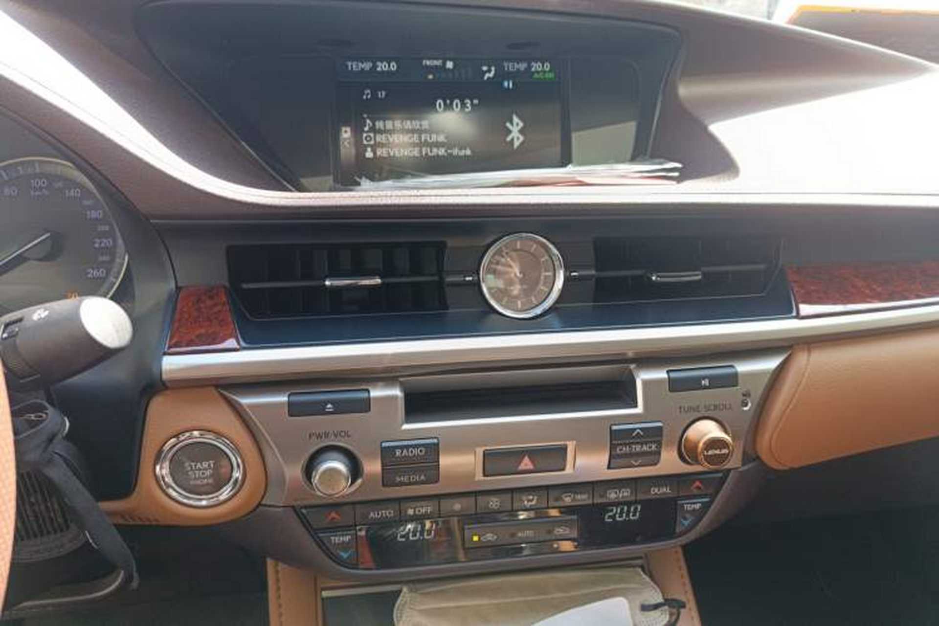 Used Lexus ES 2015 200 Elite Edition Audio And AC Panel