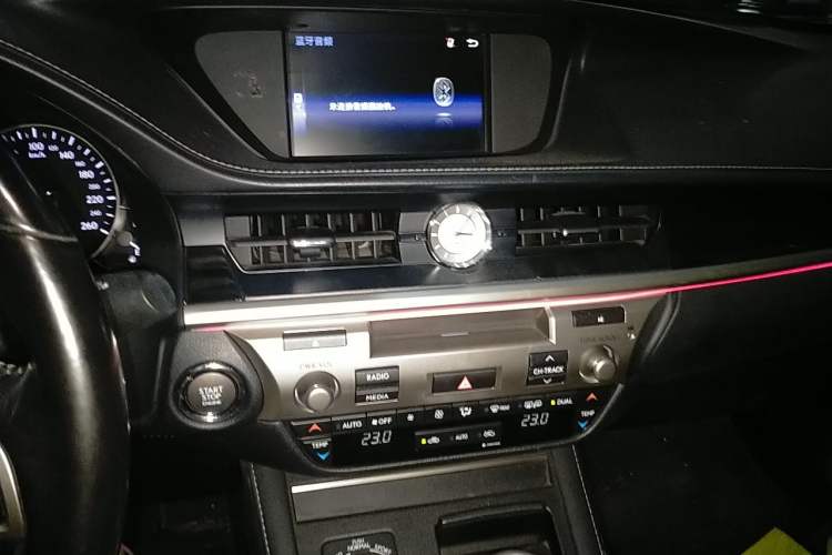 Used Lexus ES 2015 200 Elite Edition Audio And AC Panel