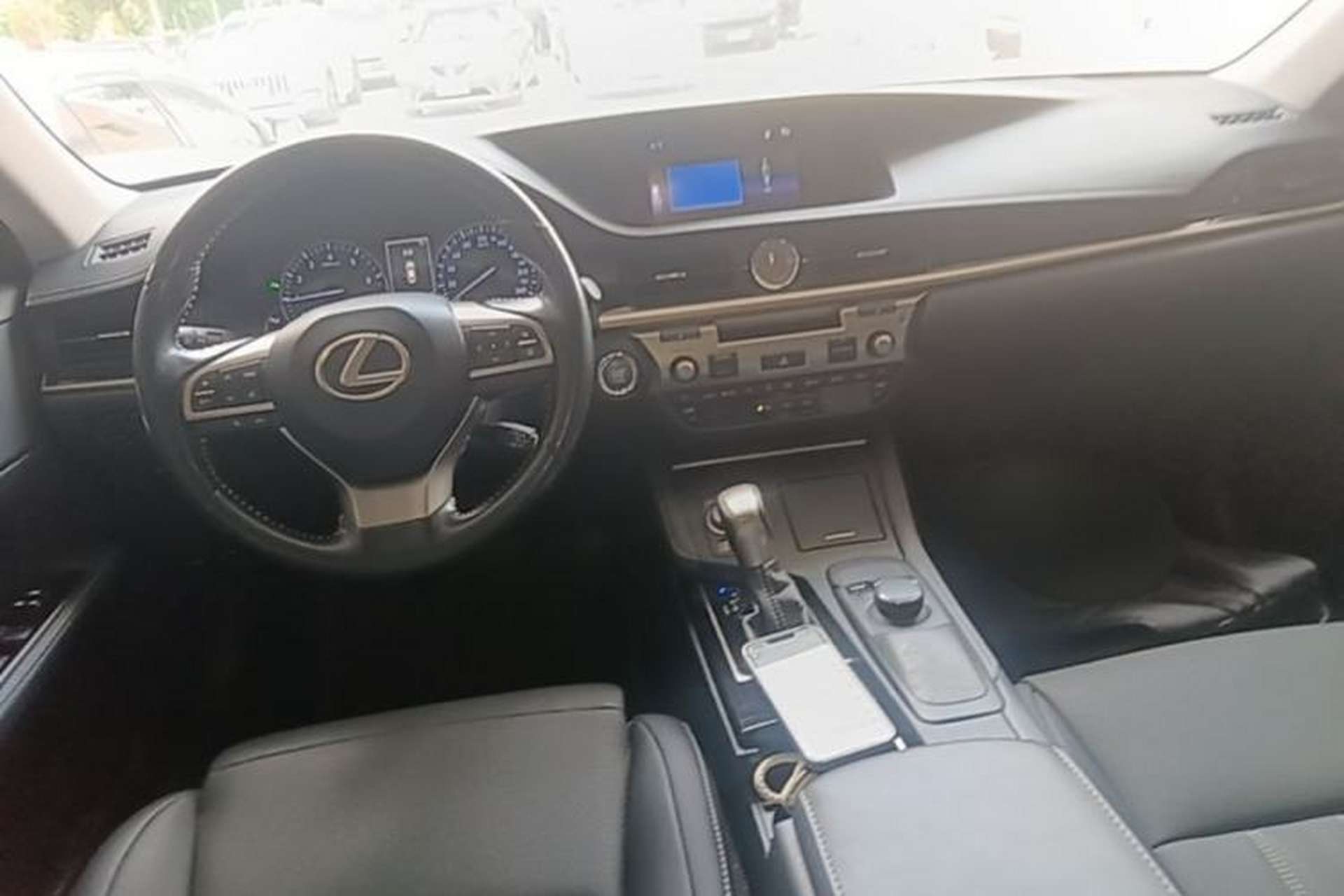 Used Lexus ES 2015 200 Elite Edition Center Console