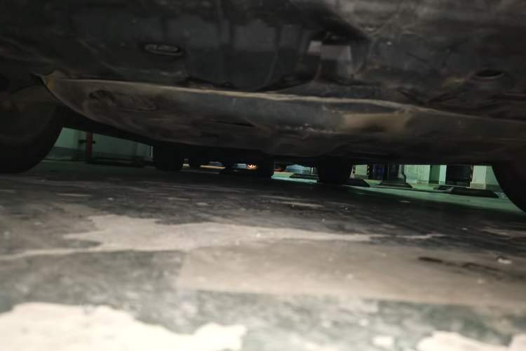 Used Lexus ES 2015 300h Comfort Edition Chassis Front