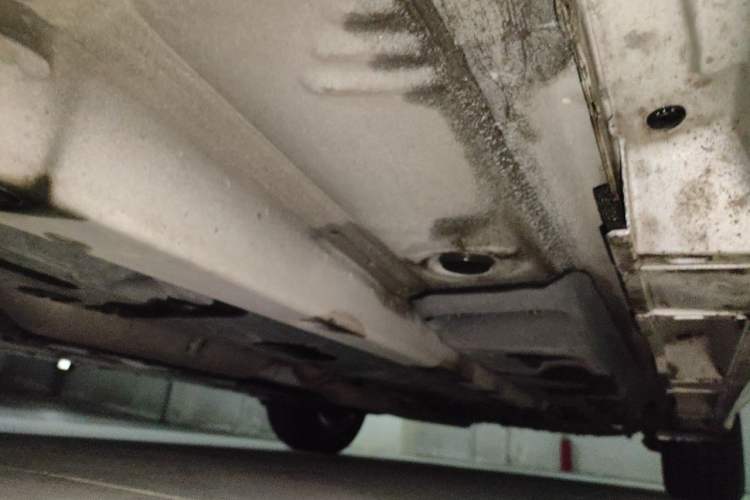 Used Lexus ES 2015 300h Comfort Edition Chassis Front Left