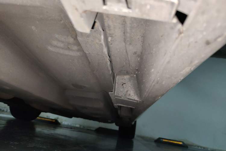 Used Lexus ES 2015 200 Comfort Edition Chassis Front Left