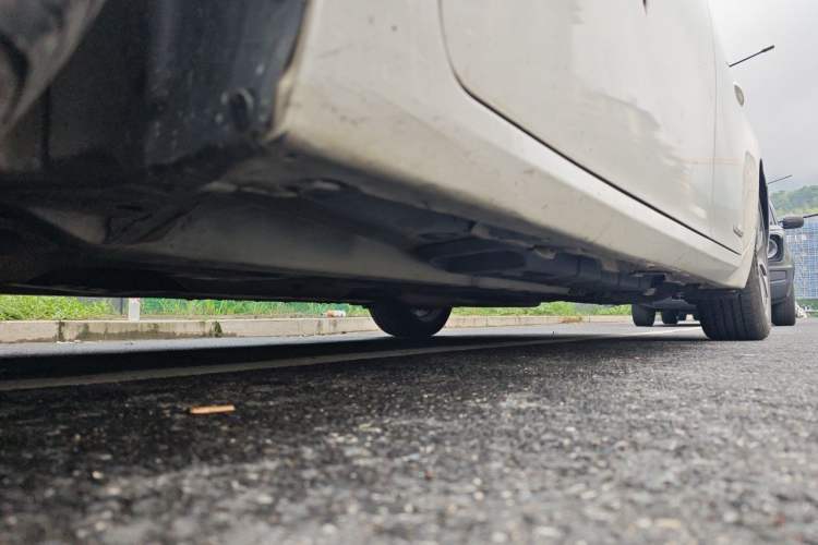 Used Lexus ES 2015 300h Comfort Edition Chassis Front Left