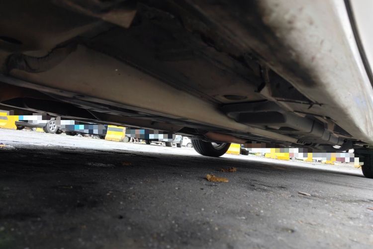 Used Lexus ES 2015 300h Comfort Edition Chassis Front Left